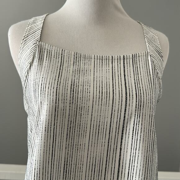NWT Athleta Arrival Tank Amara Stripe White / Black Cross Back Size XS - Picture 5 of 8
